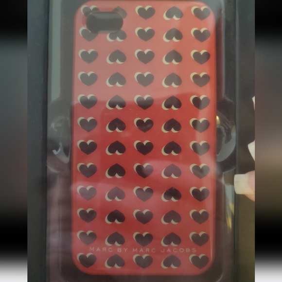 New Marc By Marc Jacobs iPhone Case. - Picture 7 of 8